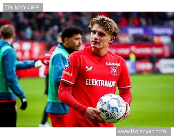 近年来解约的知名足球球星名单及背后原因分析